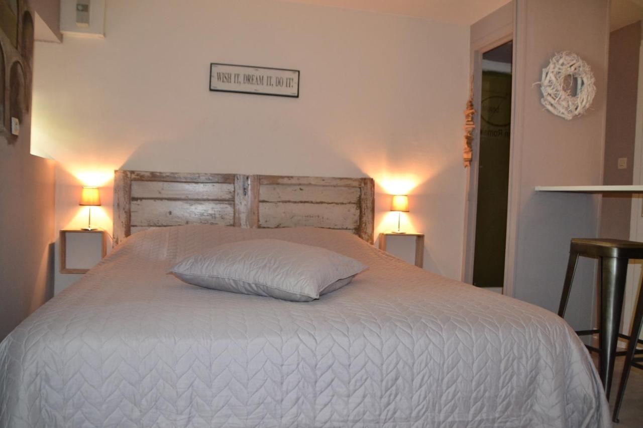 Bed and Breakfast Maison Sous Le Pont Meyras Экстерьер фото