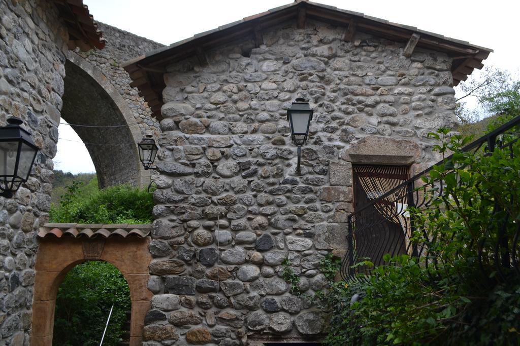 Bed and Breakfast Maison Sous Le Pont Meyras Экстерьер фото